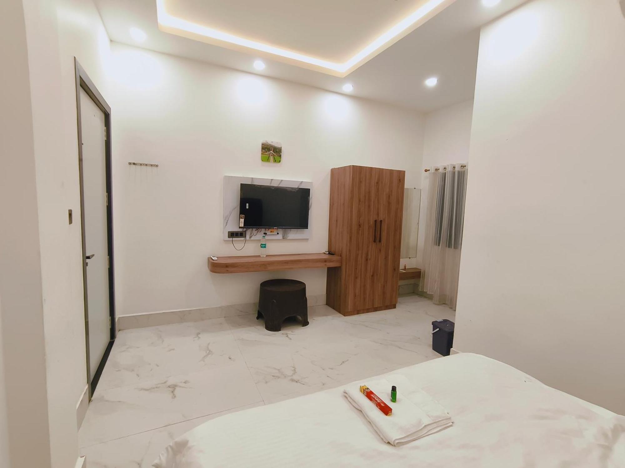 Hotel Modi Palace, Chanderi Mp Экстерьер фото