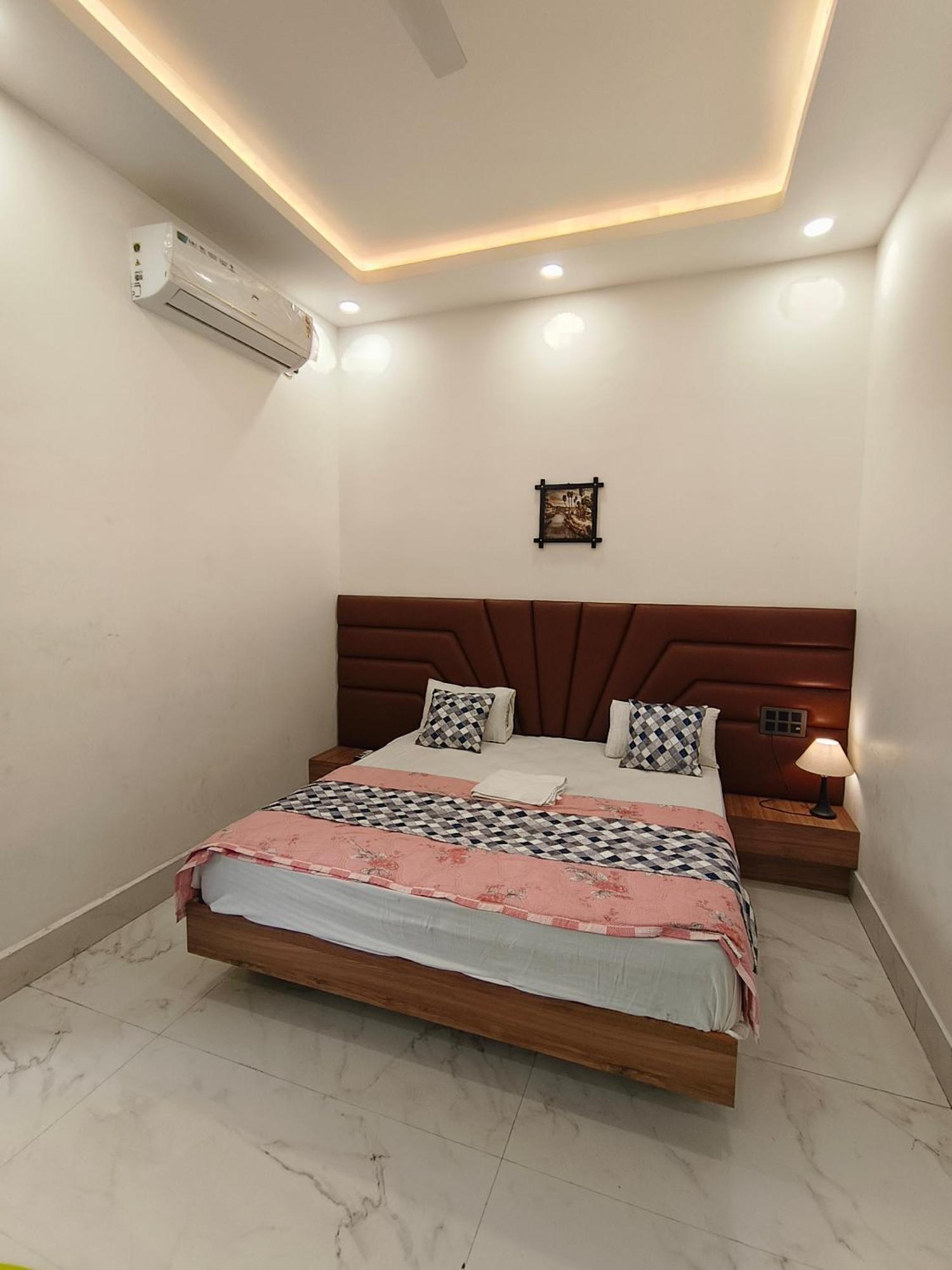 Hotel Modi Palace, Chanderi Mp Экстерьер фото