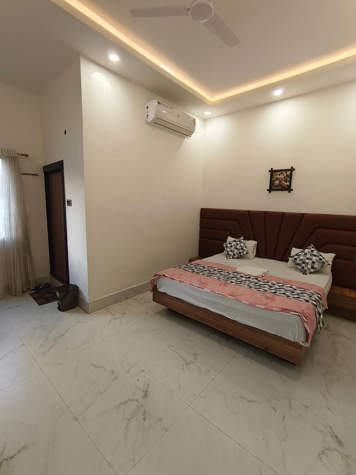 Hotel Modi Palace, Chanderi Mp Экстерьер фото