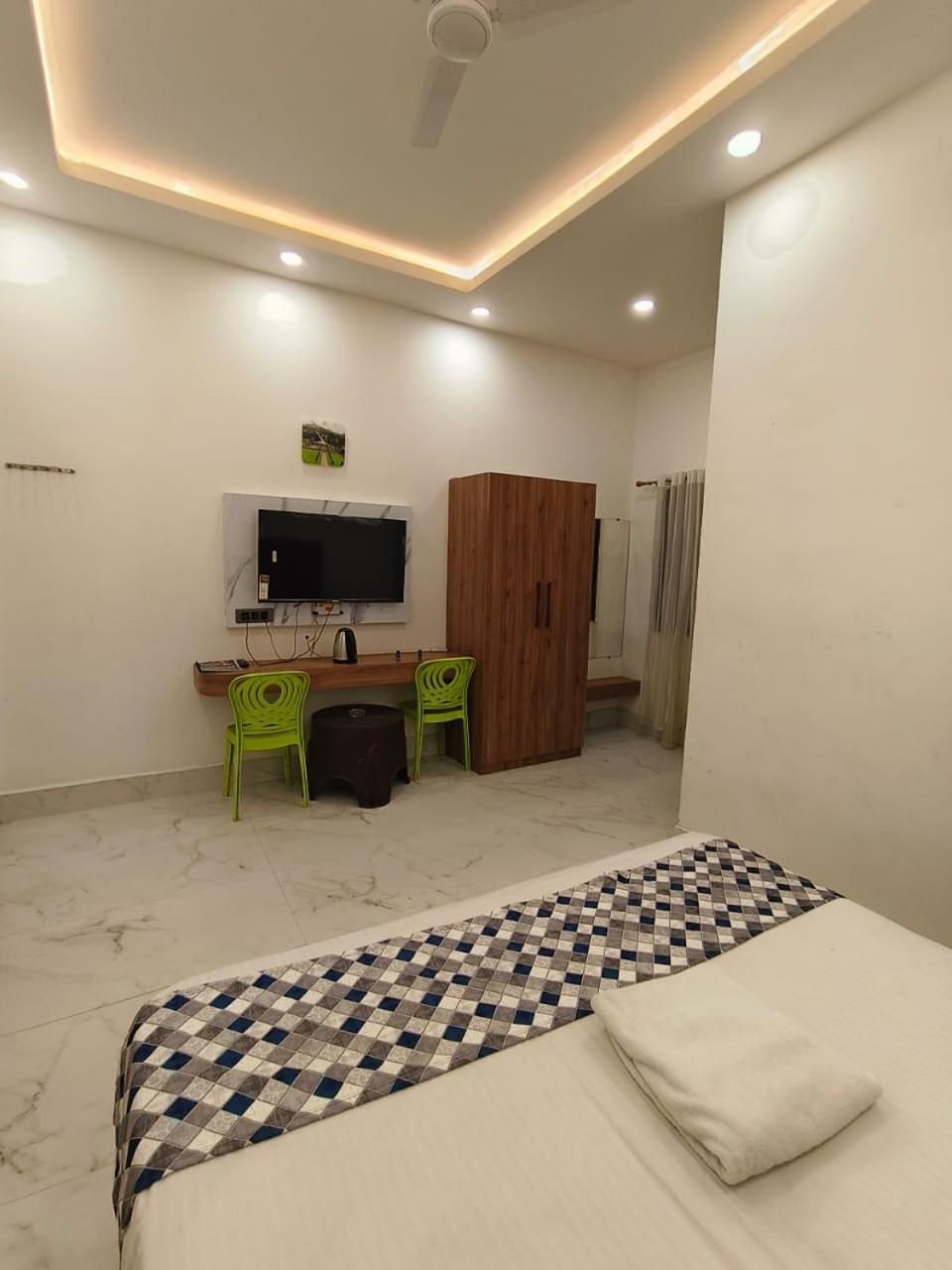 Hotel Modi Palace, Chanderi Mp Экстерьер фото